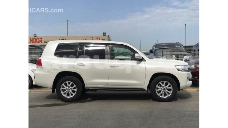 Big with watermark toyota land cruiser barh el gazel import dubai 2873