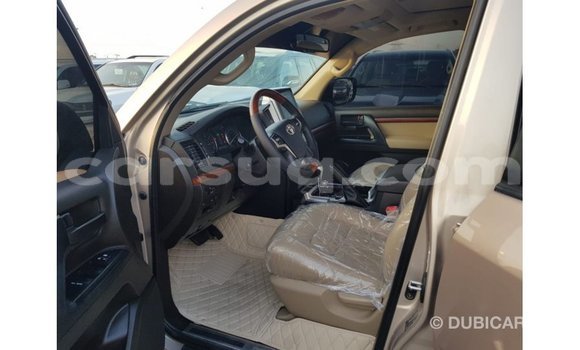 Acheter Import Voiture Toyota Land Cruiser Autre à Import - Dubai, Barh el Gazel Acheter Import Voiture Toyota Land Cruiser Autre à Import - Dubai, Barh el Gazel