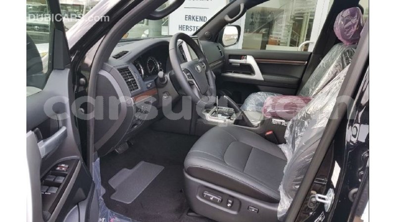 Big with watermark toyota land cruiser barh el gazel import dubai 2878