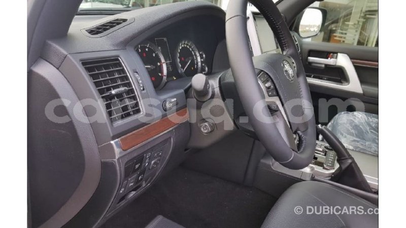 Big with watermark toyota land cruiser barh el gazel import dubai 2878