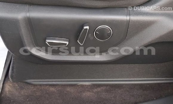 Acheter Import Voiture Ford V8 Noir à Import - Dubai, Barh el Gazel Acheter Import Voiture Ford V8 Noir à Import - Dubai, Barh el Gazel