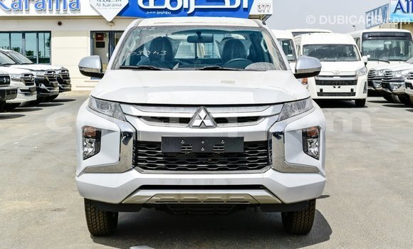 Acheter Import Voiture Mitsubishi L200 Blanc à Import - Dubai, Barh el Gazel Acheter Import Voiture Mitsubishi L200 Blanc à Import - Dubai, Barh el Gazel