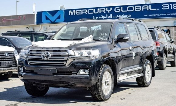 Acheter Import Voiture Toyota Land Cruiser Noir à Import - Dubai, Barh el Gazel Acheter Import Voiture Toyota Land Cruiser Noir à Import - Dubai, Barh el Gazel