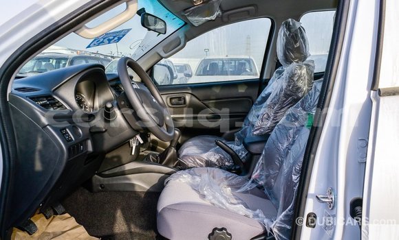 Acheter Import Voiture Mitsubishi L200 Blanc à Import - Dubai, Barh el Gazel Acheter Import Voiture Mitsubishi L200 Blanc à Import - Dubai, Barh el Gazel