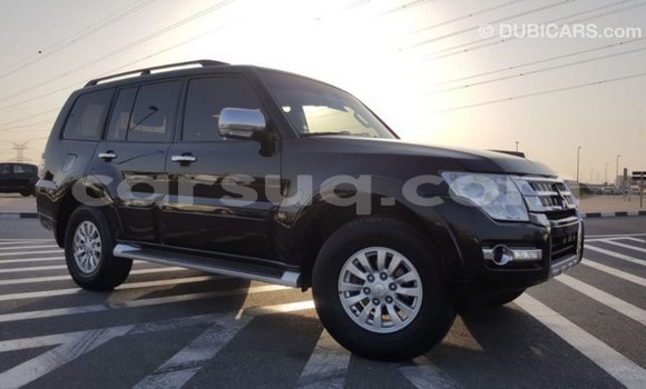 Acheter Import Voiture Mitsubishi Pajero Noir à Import - Dubai, Barh el Gazel Acheter Import Voiture Mitsubishi Pajero Noir à Import - Dubai, Barh el Gazel