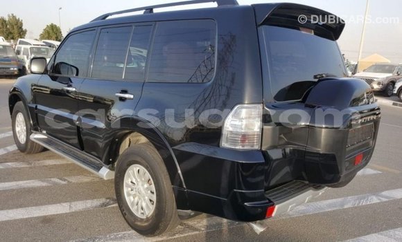 Acheter Import Voiture Mitsubishi Pajero Noir à Import - Dubai, Barh el Gazel Acheter Import Voiture Mitsubishi Pajero Noir à Import - Dubai, Barh el Gazel