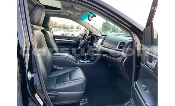 Buy Import Toyota Highlander Black Car in Import - Dubai in Barh el Gazel Buy Import Toyota Highlander Black Car in Import - Dubai in Barh el Gazel