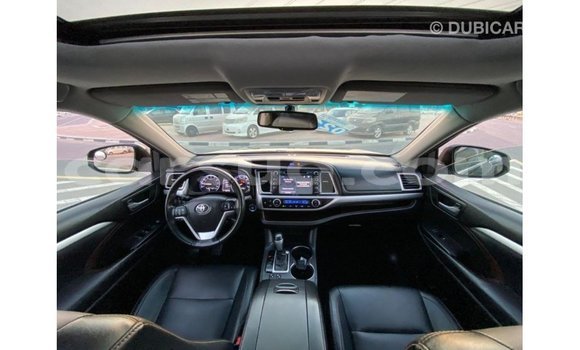 Buy Import Toyota Highlander Black Car in Import - Dubai in Barh el Gazel Buy Import Toyota Highlander Black Car in Import - Dubai in Barh el Gazel