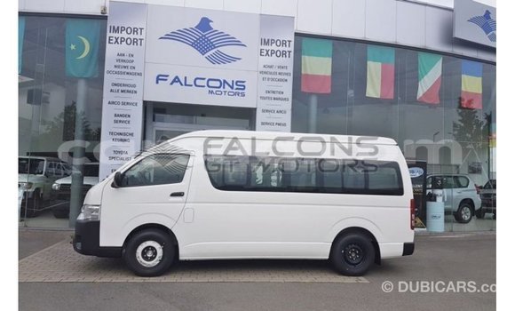Buy Import Toyota Hiace White Car in Import - Dubai in Barh el Gazel Buy Import Toyota Hiace White Car in Import - Dubai in Barh el Gazel