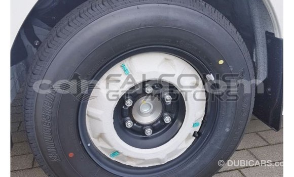 Buy Import Toyota Hiace White Car in Import - Dubai in Barh el Gazel Buy Import Toyota Hiace White Car in Import - Dubai in Barh el Gazel