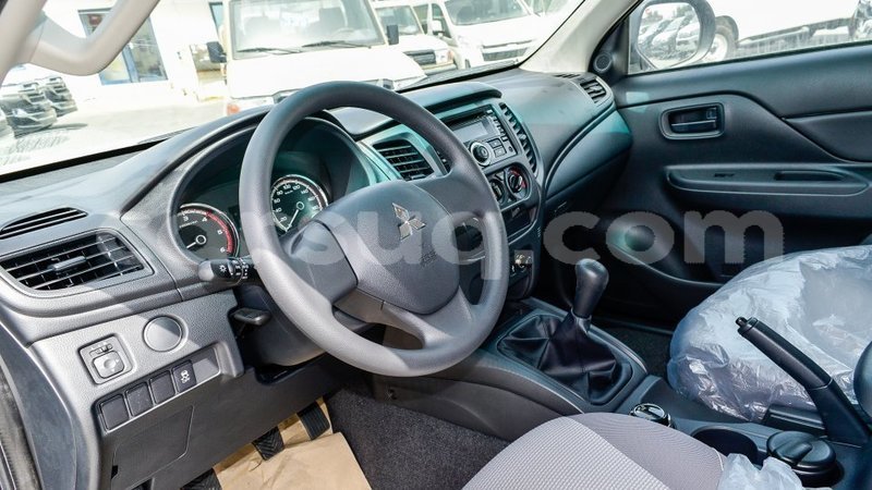 Big with watermark mitsubishi l200 barh el gazel import dubai 2921