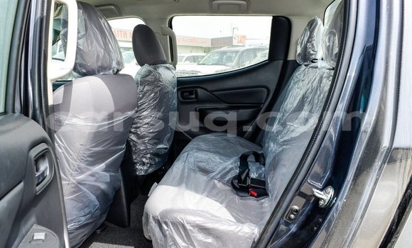 Buy Import Mitsubishi L200 Black Car in Import - Dubai in Barh el Gazel Buy Import Mitsubishi L200 Black Car in Import - Dubai in Barh el Gazel