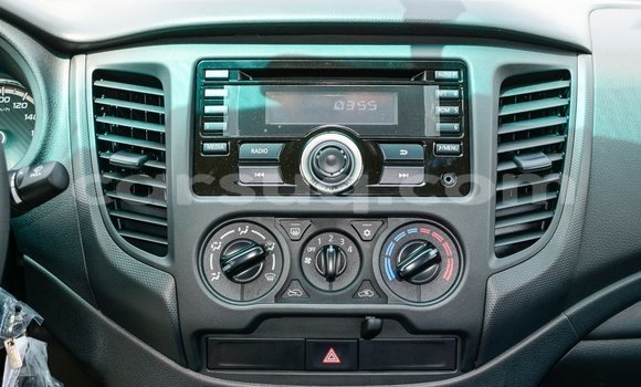 Buy Import Mitsubishi L200 Black Car in Import - Dubai in Barh el Gazel Buy Import Mitsubishi L200 Black Car in Import - Dubai in Barh el Gazel