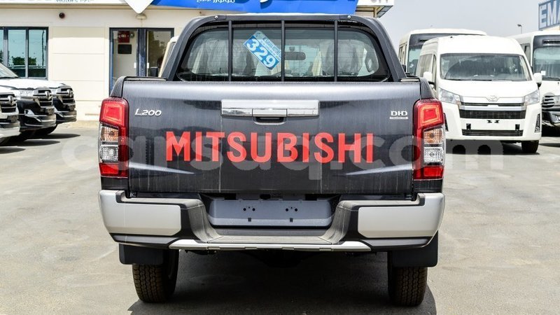 Big with watermark mitsubishi l200 barh el gazel import dubai 2921