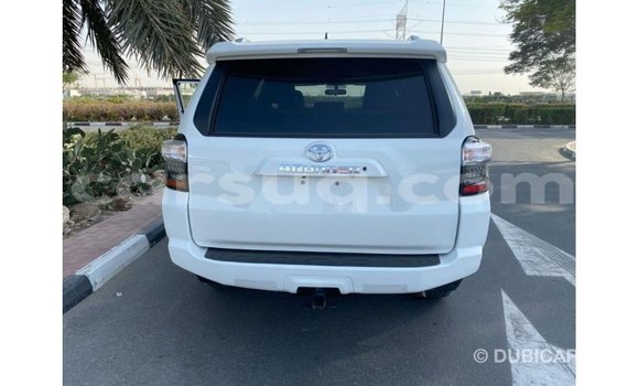 Acheter Import Voiture Toyota 4Runner Blanc à Import - Dubai, Barh el Gazel Acheter Import Voiture Toyota 4Runner Blanc à Import - Dubai, Barh el Gazel