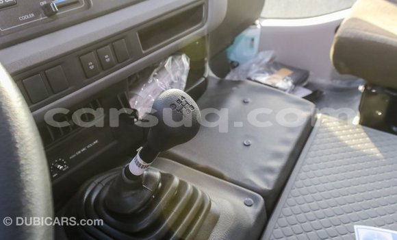 Acheter Import Voiture Toyota Coaster Blanc à Import - Dubai, Barh el Gazel Acheter Import Voiture Toyota Coaster Blanc à Import - Dubai, Barh el Gazel