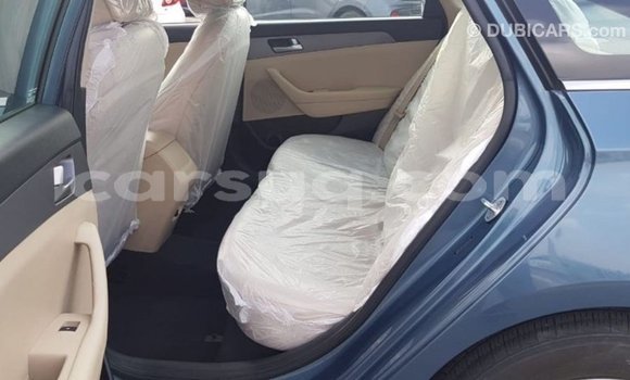 Acheter Import Voiture Hyundai Sonata Bleu à Import - Dubai, Barh el Gazel Acheter Import Voiture Hyundai Sonata Bleu à Import - Dubai, Barh el Gazel