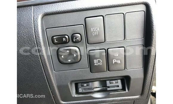 Acheter Import Voiture Toyota Land Cruiser Noir à Import - Dubai, Barh el Gazel Acheter Import Voiture Toyota Land Cruiser Noir à Import - Dubai, Barh el Gazel