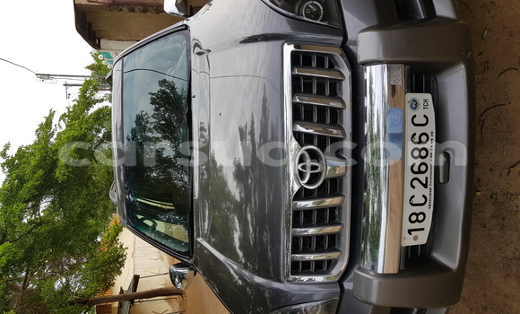 Acheter Occasion Voiture Toyota Prado Marron à N'Djamena au Tchad Acheter Occasion Voiture Toyota Prado Marron à N'Djamena au Tchad