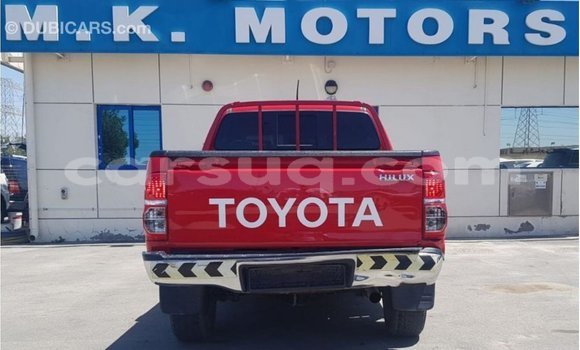 Acheter Import Voiture Toyota Hilux Rouge à Import - Dubai, Barh el Gazel Acheter Import Voiture Toyota Hilux Rouge à Import - Dubai, Barh el Gazel
