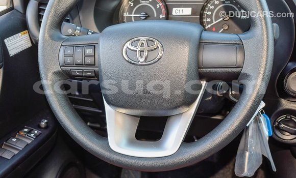 Buy Import Toyota Hilux White Car in Import - Dubai in Barh el Gazel Buy Import Toyota Hilux White Car in Import - Dubai in Barh el Gazel