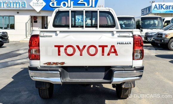 Buy Import Toyota Hilux White Car in Import - Dubai in Barh el Gazel Buy Import Toyota Hilux White Car in Import - Dubai in Barh el Gazel