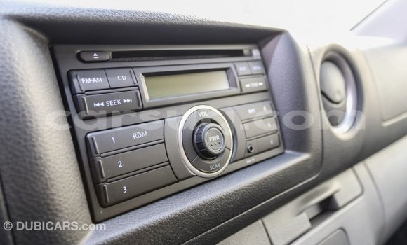 Acheter Import Voiture Nissan Urvan Blanc à Import - Dubai, Barh el Gazel Acheter Import Voiture Nissan Urvan Blanc à Import - Dubai, Barh el Gazel