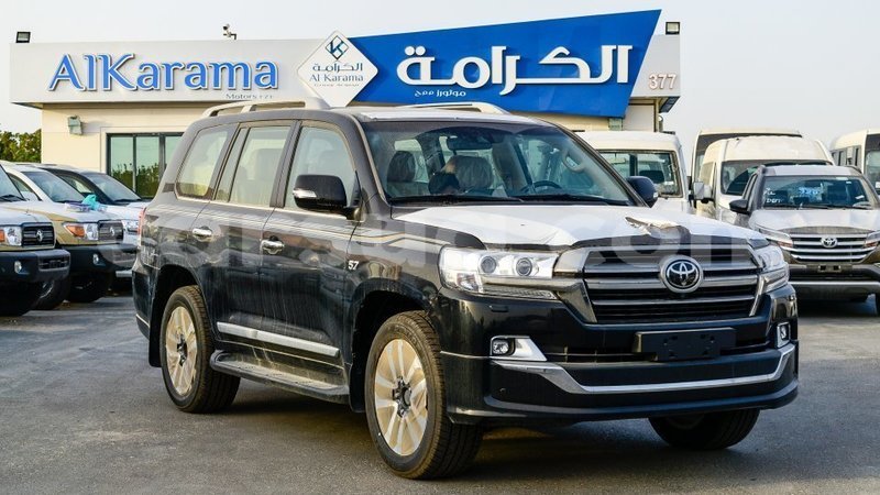 Big with watermark toyota land cruiser barh el gazel import dubai 3002