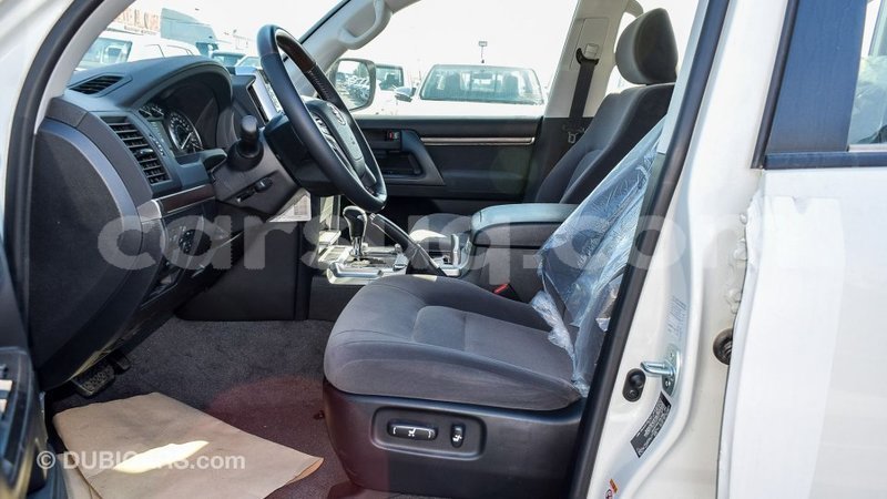 Big with watermark toyota land cruiser barh el gazel import dubai 3013