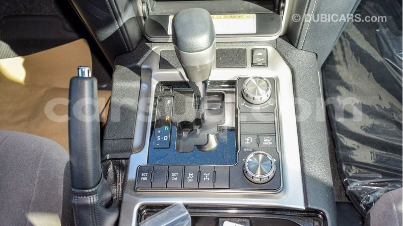 Big with watermark toyota land cruiser barh el gazel import dubai 3013