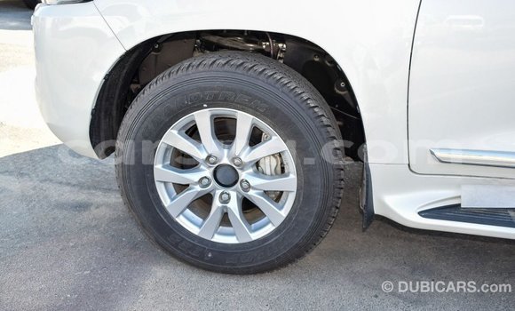 Buy Import Toyota Land Cruiser White Car in Import - Dubai in Barh el Gazel Buy Import Toyota Land Cruiser White Car in Import - Dubai in Barh el Gazel