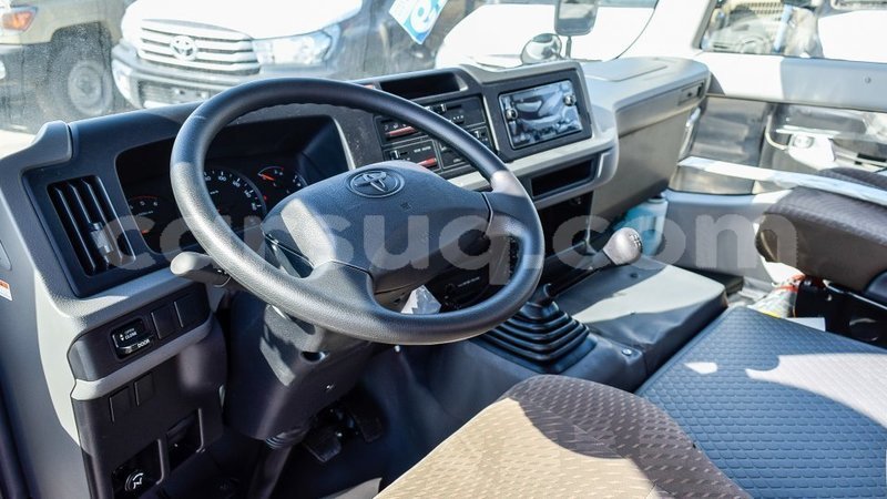 Big with watermark toyota coaster barh el gazel import dubai 3014