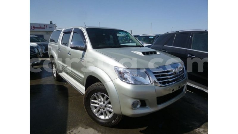 Big with watermark toyota hilux barh el gazel import dubai 3015