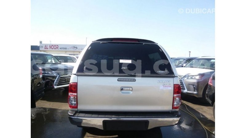 Big with watermark toyota hilux barh el gazel import dubai 3015