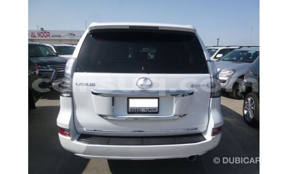Acheter Import Voiture Lexus GX Blanc à Import - Dubai, Barh el Gazel Acheter Import Voiture Lexus GX Blanc à Import - Dubai, Barh el Gazel