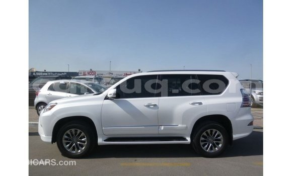 Acheter Import Voiture Lexus GX Blanc à Import - Dubai, Barh el Gazel Acheter Import Voiture Lexus GX Blanc à Import - Dubai, Barh el Gazel