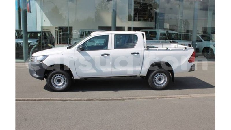 Big with watermark toyota hilux barh el gazel import dubai 3042