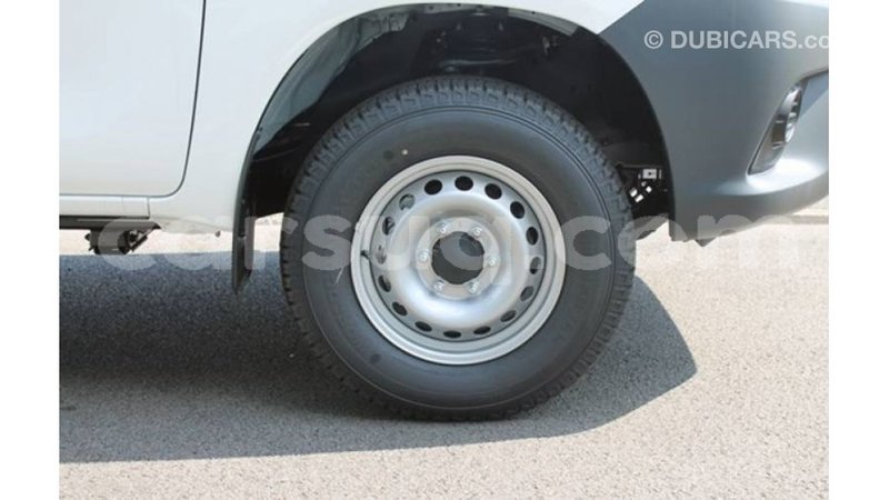 Big with watermark toyota hilux barh el gazel import dubai 3042
