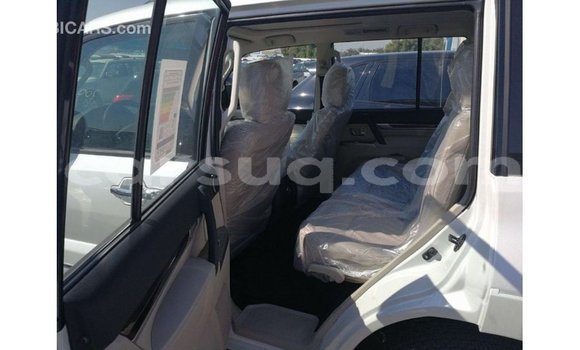 Buy Import Mitsubishi Pajero White Car in Import - Dubai in Barh el Gazel Buy Import Mitsubishi Pajero White Car in Import - Dubai in Barh el Gazel