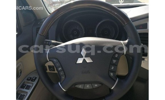 Buy Import Mitsubishi Pajero White Car in Import - Dubai in Barh el Gazel Buy Import Mitsubishi Pajero White Car in Import - Dubai in Barh el Gazel