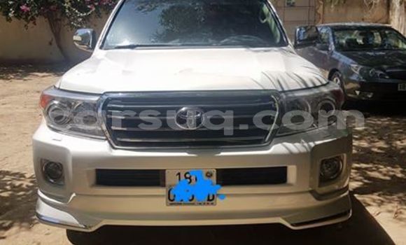 Acheter Occasion Voiture Toyota Land Cruiser Blanc à N'Djamena au Tchad Acheter Occasion Voiture Toyota Land Cruiser Blanc à N'Djamena au Tchad