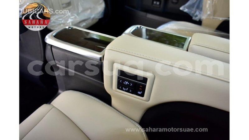 Big with watermark toyota granvia barh el gazel import dubai 3085