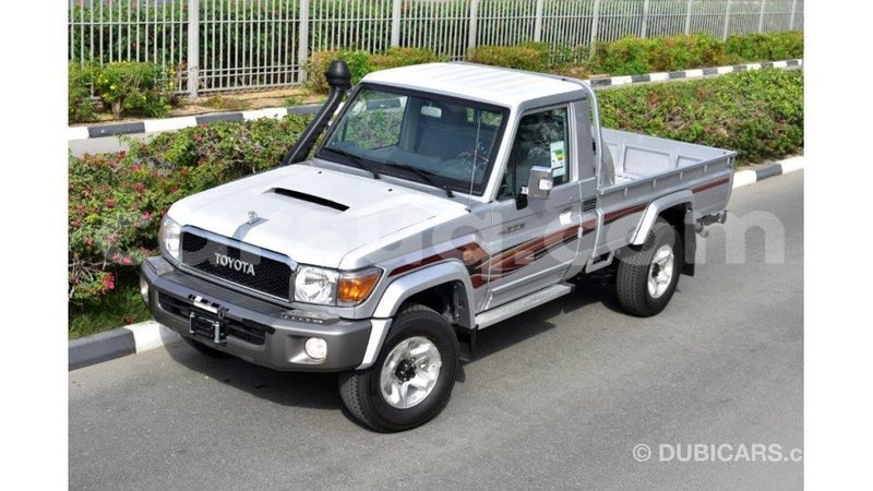 Big with watermark toyota land cruiser barh el gazel import dubai 3086