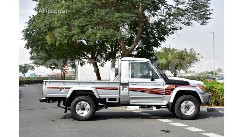 Big with watermark toyota land cruiser barh el gazel import dubai 3086