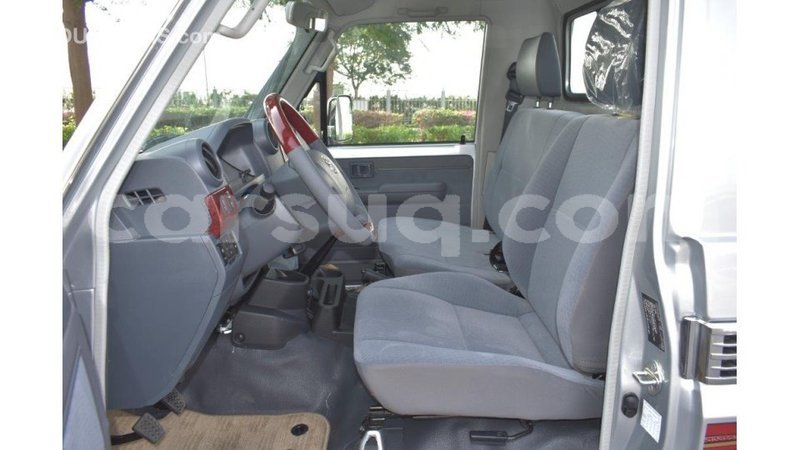 Big with watermark toyota land cruiser barh el gazel import dubai 3086