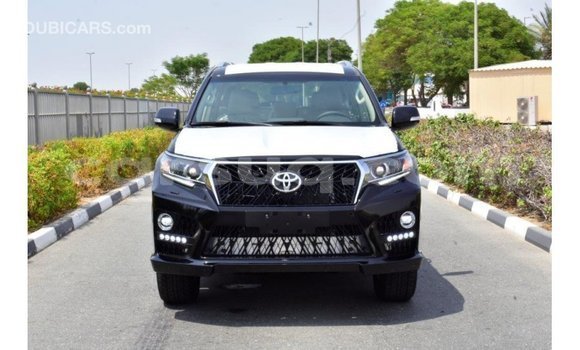 Acheter Import Voiture Toyota Prado Noir à Import - Dubai, Barh el Gazel Acheter Import Voiture Toyota Prado Noir à Import - Dubai, Barh el Gazel