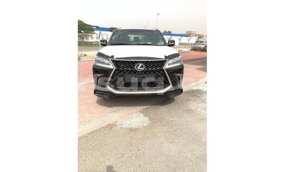 Acheter Import Voiture Lexus LX Noir à Import - Dubai, Barh el Gazel Acheter Import Voiture Lexus LX Noir à Import - Dubai, Barh el Gazel