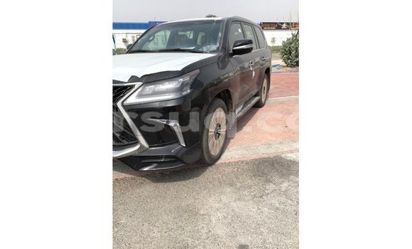 Acheter Import Voiture Lexus LX Noir à Import - Dubai, Barh el Gazel Acheter Import Voiture Lexus LX Noir à Import - Dubai, Barh el Gazel