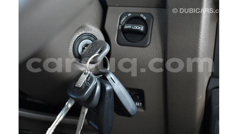 Big with watermark toyota land cruiser barh el gazel import dubai 3101