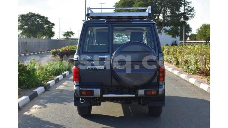 Big with watermark toyota land cruiser barh el gazel import dubai 3101
